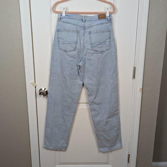 AEO Light Blue Straight Leg Jeans - Picture 2 of 6